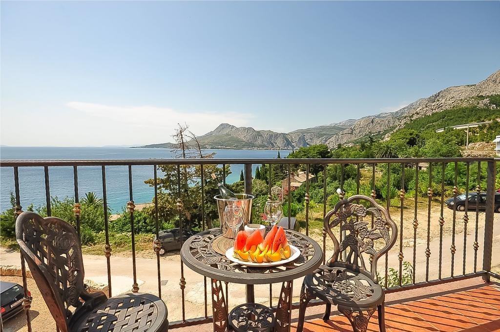Apartment Iva Omiš Exterior foto