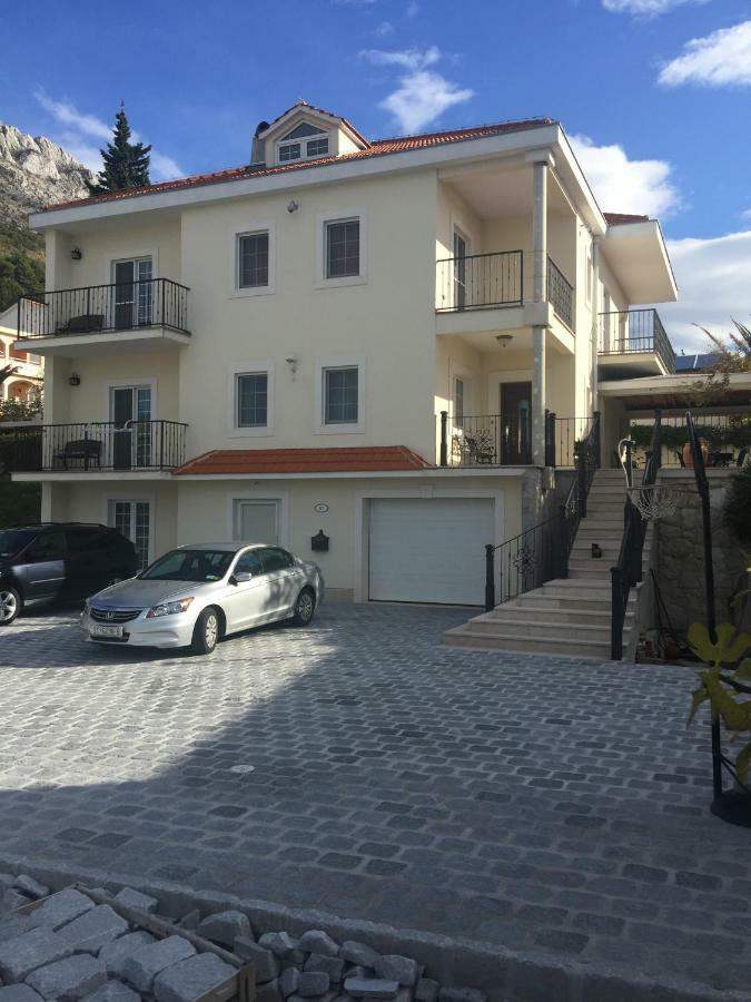 Apartment Iva Omiš Exterior foto